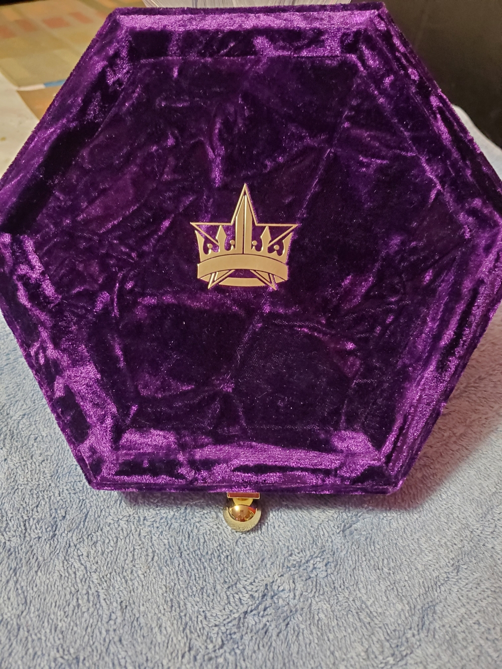 Jeffree Star Velvet Hexagonal Makeup Box in Deep Purple with Gold Crest